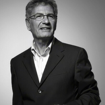 Max Gavarry